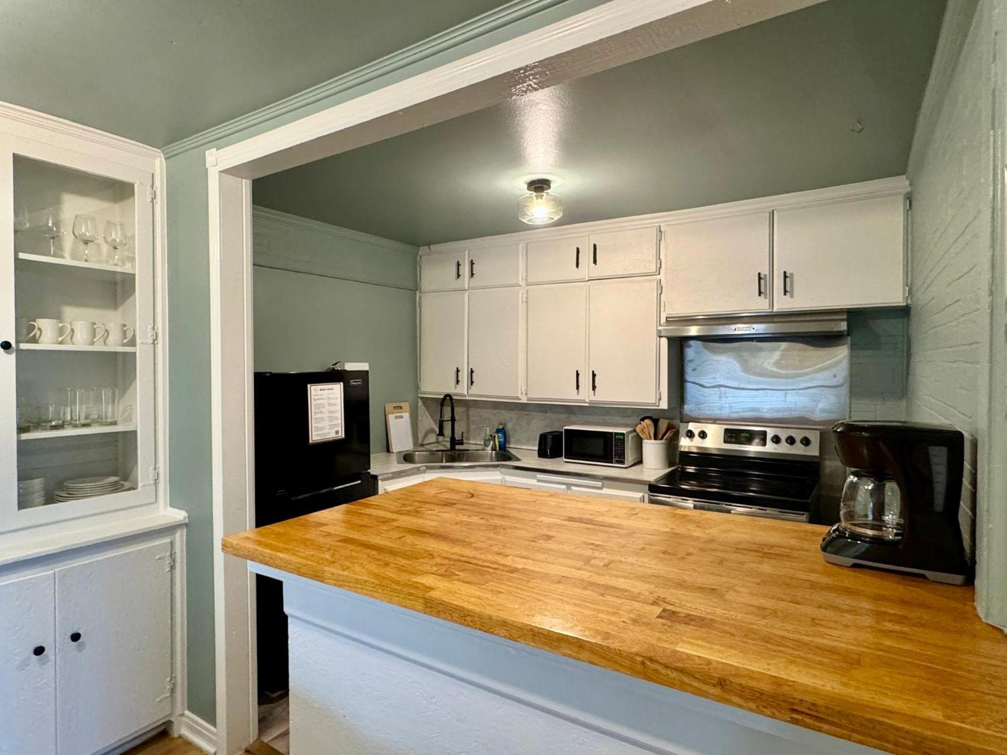 Villa Fully-Furnished Townhouse Near Plaza District #L1 Midwest City Exterior foto
