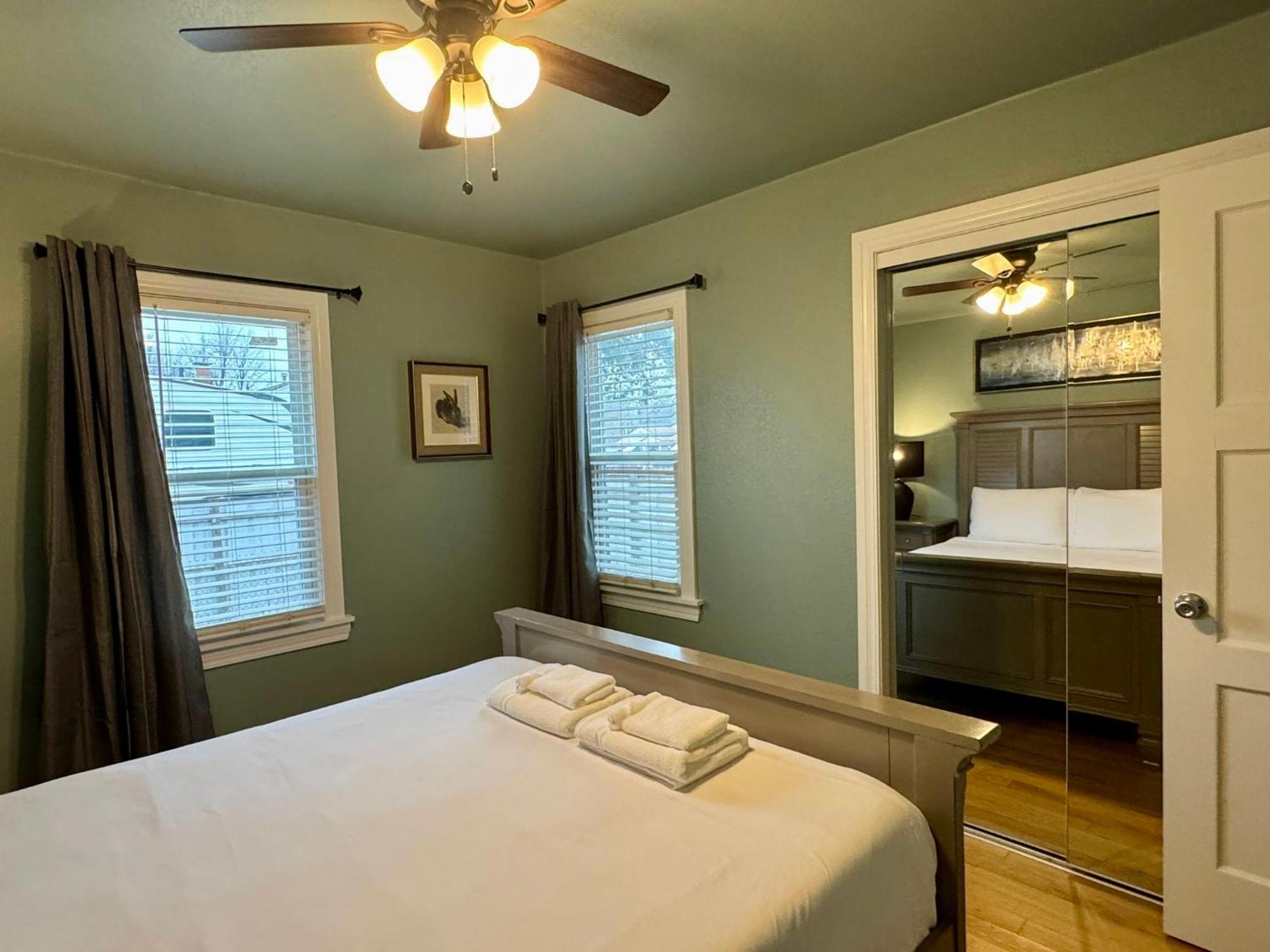 Villa Fully-Furnished Townhouse Near Plaza District #L1 Midwest City Exterior foto